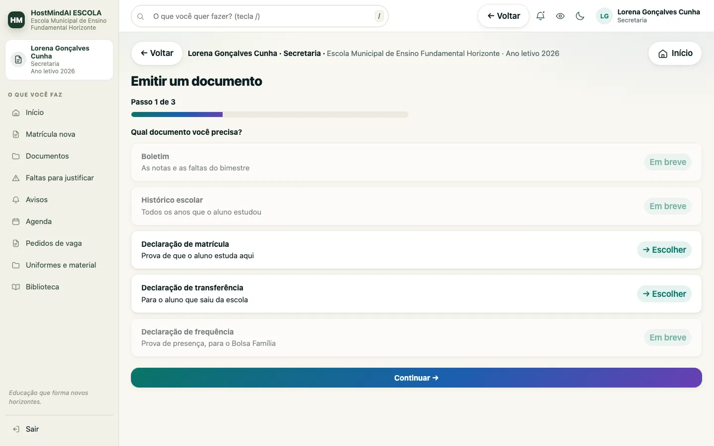 Primeiro passo para emitir um documento, com as opções de boletim, histórico, declaração de matrícula e de frequência.