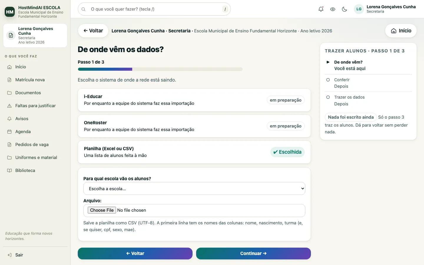 Primeiro passo para trazer alunos de outro sistema, com as opções i-Educar, OneRoster e planilha Excel ou CSV.
