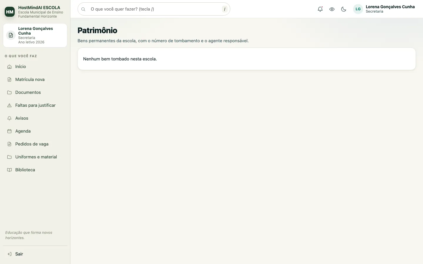 Tela de patrimônio vista pela secretaria, com a lista de bens tombados da escola.