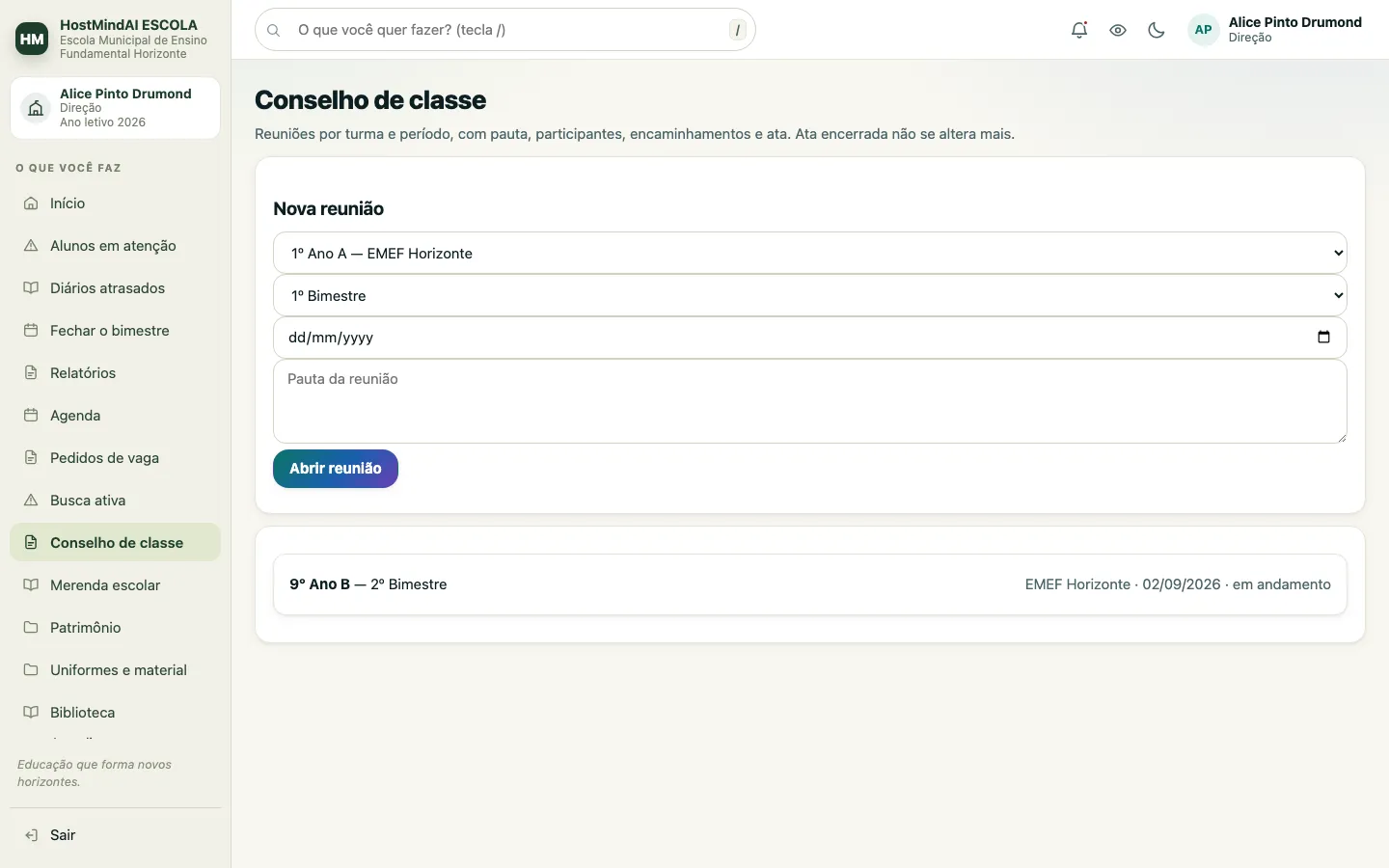 Conselho de classe com reuniões por turma e bimestre, pauta, participantes, encaminhamentos e ata.