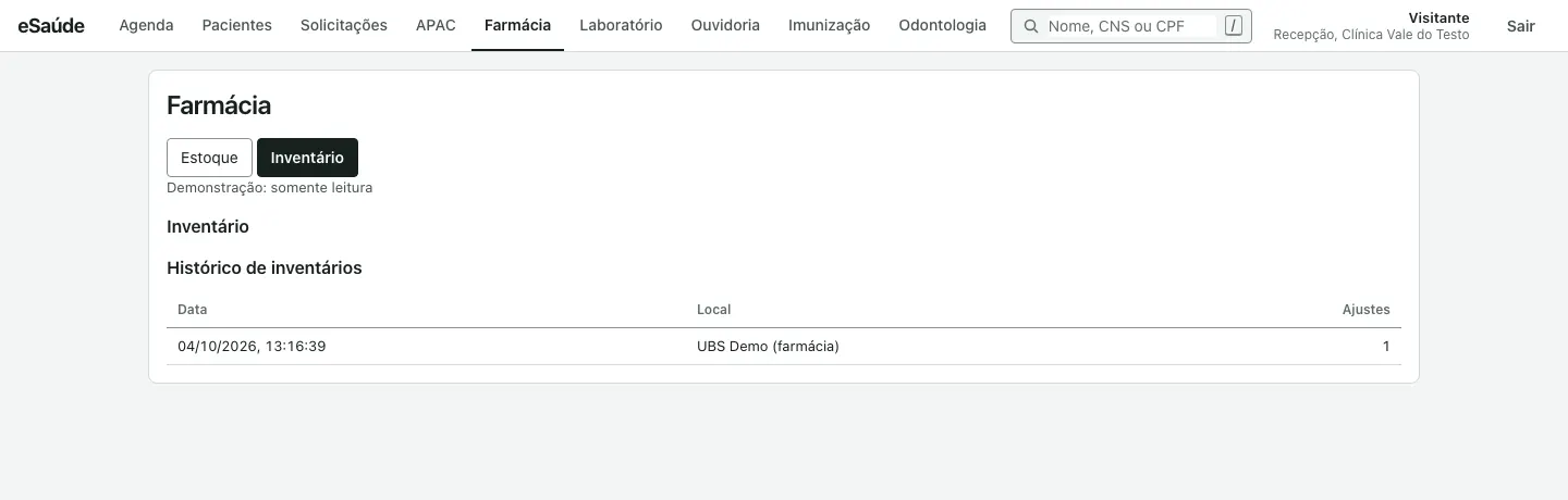 Tela da farmácia, aba Inventário, com o histórico de inventários mostrando data, local e número de ajustes.